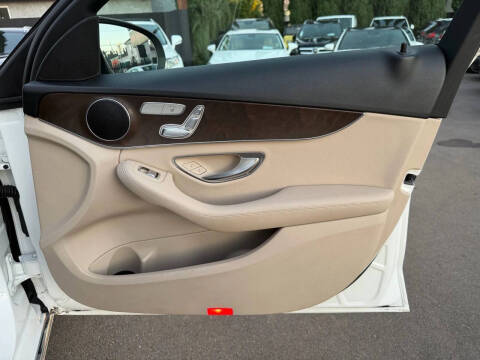 2018 Mercedes-Benz C-Class C 300