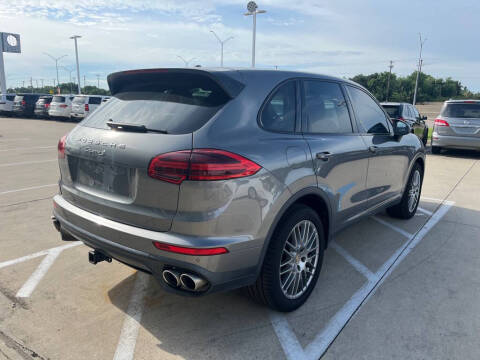 2017 Porsche Cayenne S