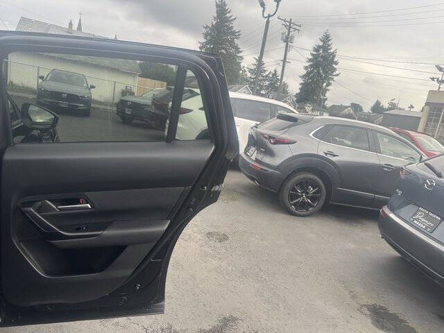 2025 Mazda CX-50 2.5 S Preferred