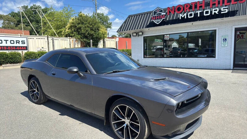 2015 Dodge Challenger SXT