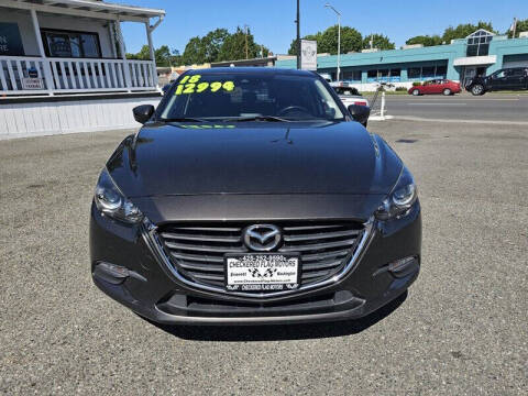 2018 Mazda MAZDA3 Touring