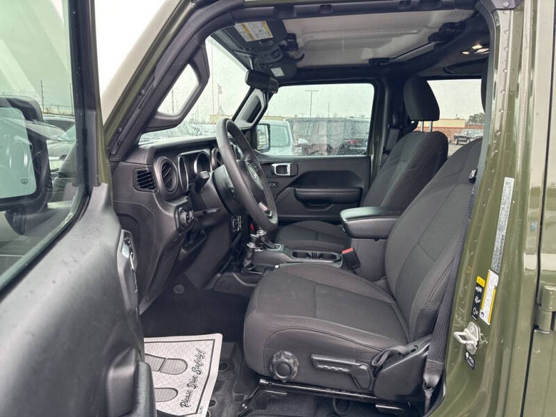 2023 Jeep Gladiator Willys