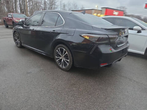 2020 Toyota Camry SE Nightshade