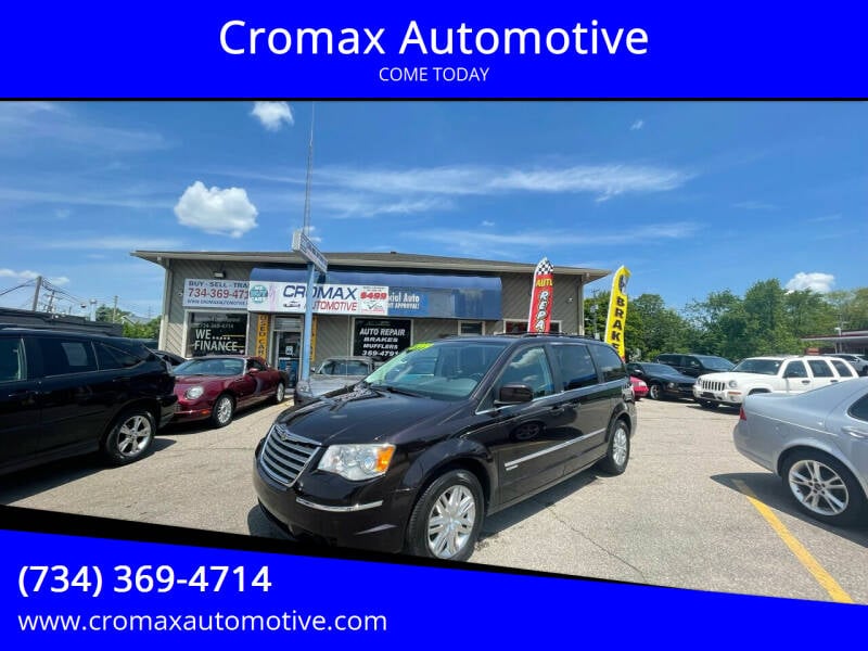 2010 Chrysler Town and Country for sale at Cromax Automotive in Ann Arbor MI