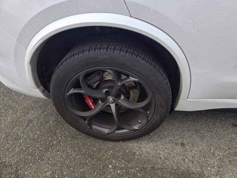 2018 Alfa Romeo Stelvio Quadrifoglio