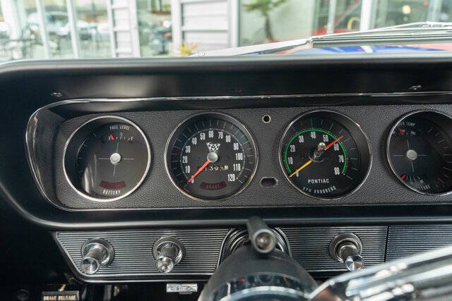 1965 Pontiac LeMans 25