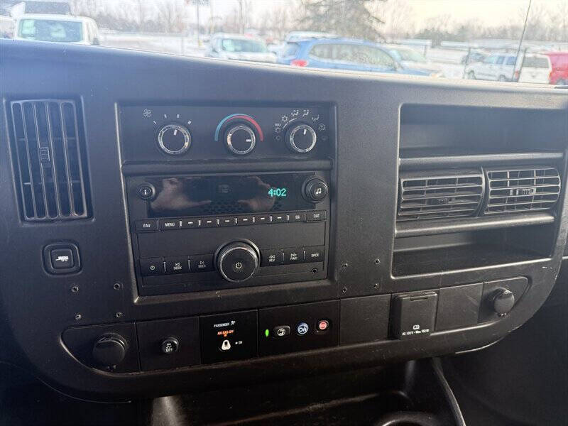 2021 Chevrolet Express 2500