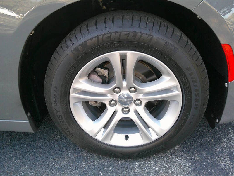 2019 Dodge Charger SXT