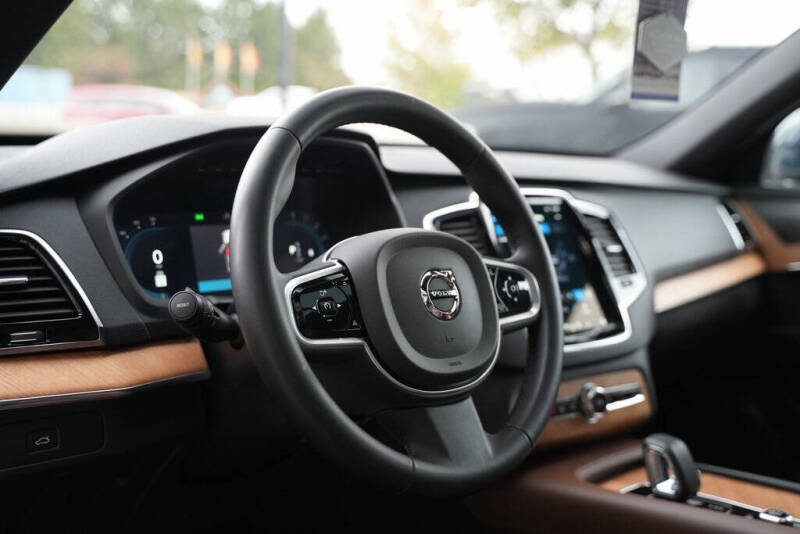 2023 Volvo XC90 B6 Plus Bright Theme 7P