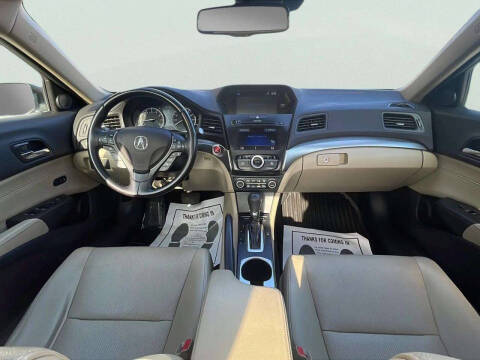 2016 Acura ILX w/Premium