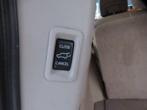 2012 Nissan Armada Platinum