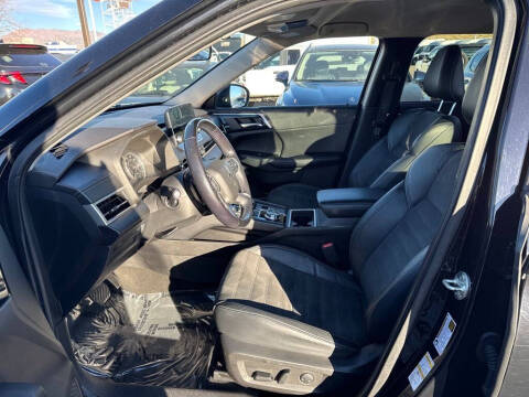 2022 Mitsubishi Outlander SE