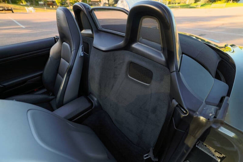 2021 Porsche 718 Boxster