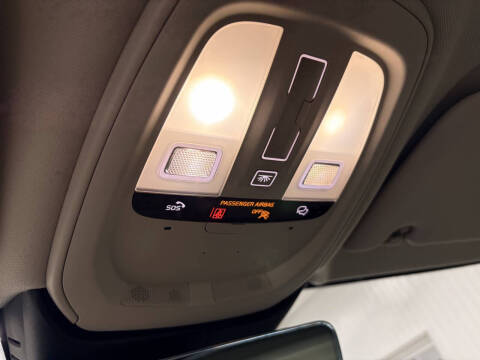 2024 Volvo S60 Recharge T8 Core Dark Theme