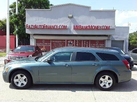 2005 Dodge Magnum for sale at Eazy Auto Finance in Dallas TX