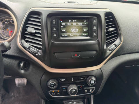 2017 Jeep Cherokee Latitude