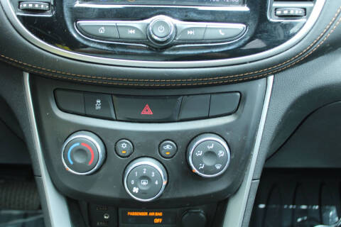2022 Chevrolet Trax LS