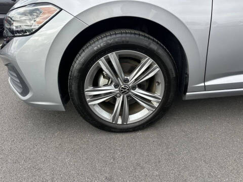 2024 Volkswagen Jetta SE