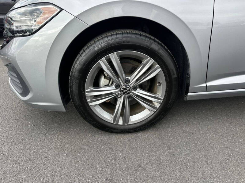 2024 Volkswagen Jetta SE