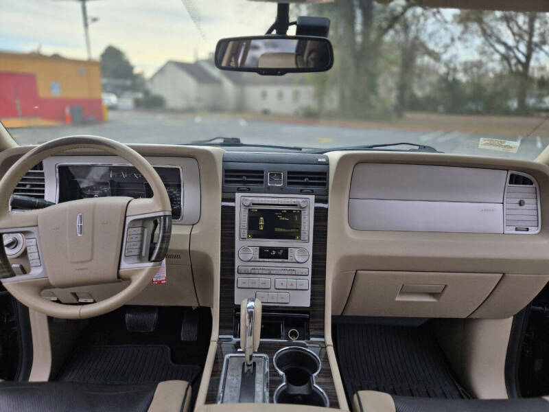 2010 Lincoln Navigator