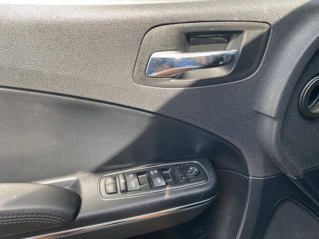 2013 Dodge Charger SE