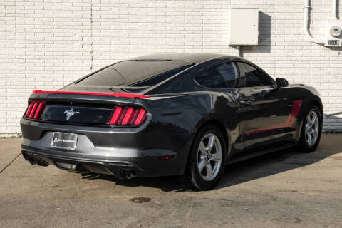 2017 Ford Mustang V6