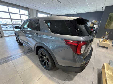 2022 Ford Explorer ST
