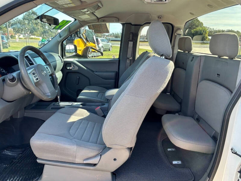 2019 Nissan Frontier S