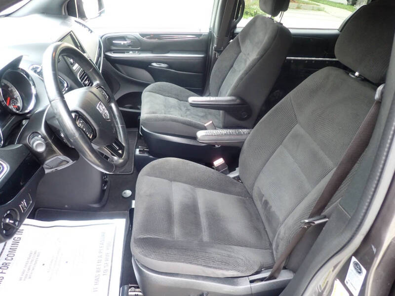 2019 Dodge Grand Caravan SE 35th Anniversary Edition