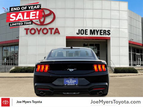 2024 Ford Mustang EcoBoost Premium