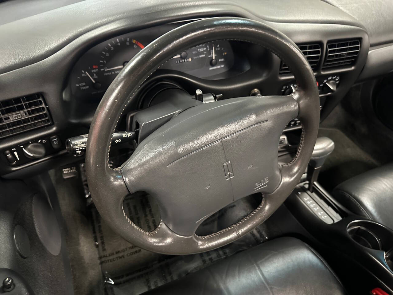 1995 Oldsmobile Cutlass Supreme 37