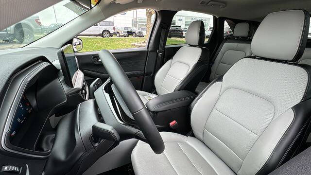 2025 Ford Escape Platinum