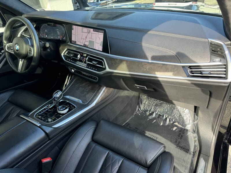 2019 BMW X7 xDrive50i