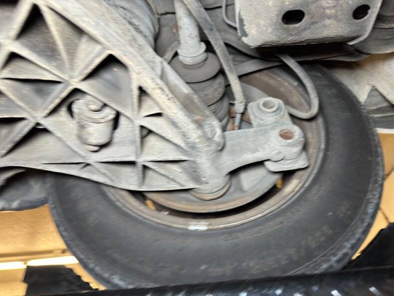 1987 Mercedes-Benz 560-Class 560 SL