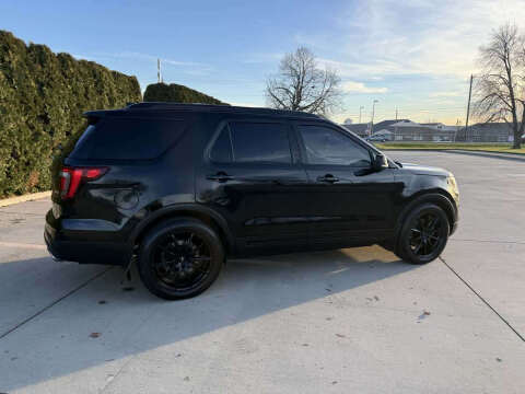 2016 Ford Explorer Sport