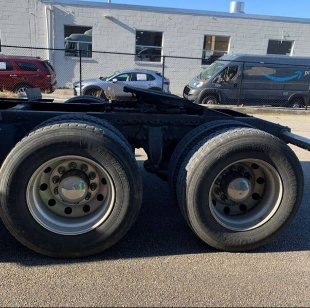 2014 Freightliner Cascadia