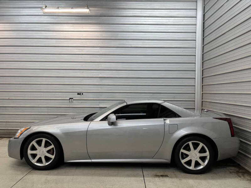 2005 Cadillac XLR