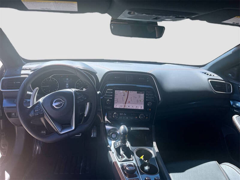 2023 Nissan Maxima 3.5 SR