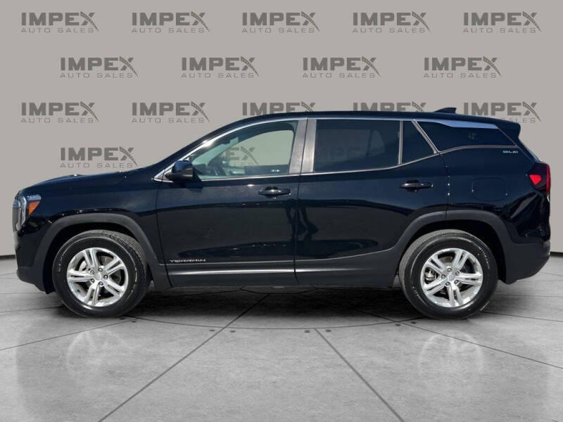 2024 GMC Terrain SLE