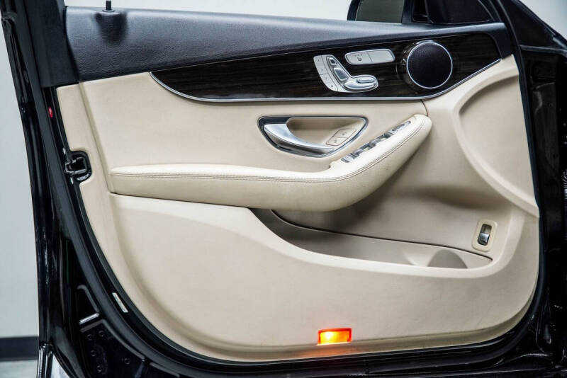 2020 Mercedes-Benz C-Class C 300