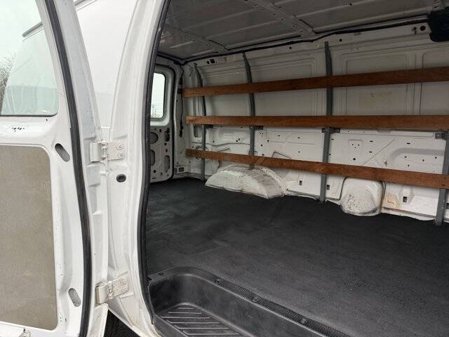 2006 Ford E-Series E-250