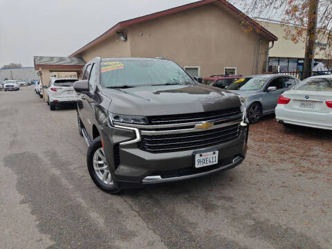 2021 Chevrolet Suburban LT