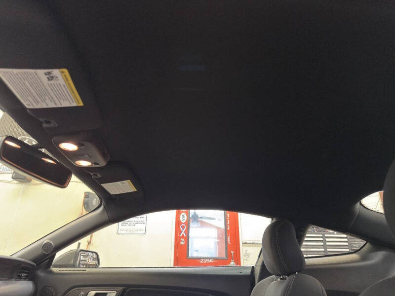 2020 Ford Mustang EcoBoost