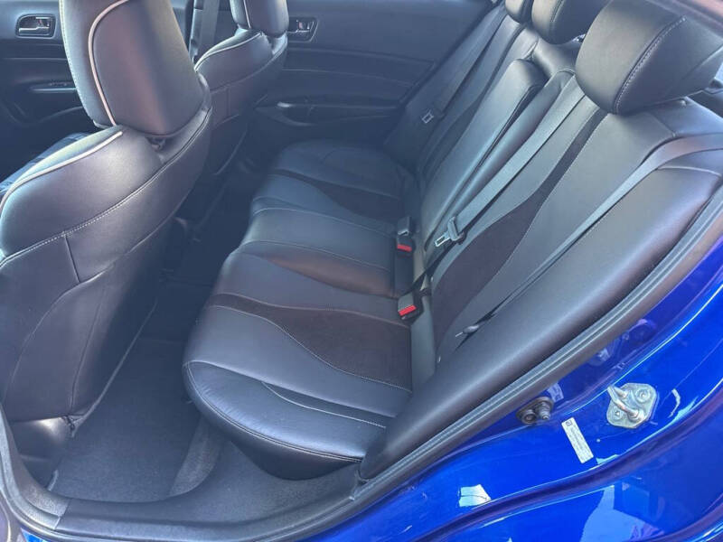 2019 Acura ILX w/Premium w/A-SPEC