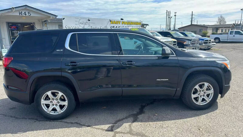 2018 GMC Acadia SLE-1