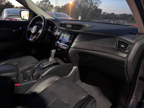 2019 Nissan Rogue SL