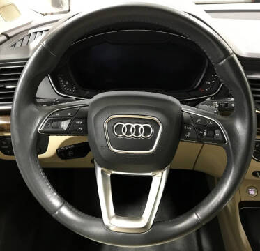 2018 Audi Q5 2.0T quattro Premium Plus