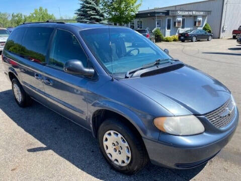 2002 Chrysler Town and Country for sale at WELLER BUDGET LOT in Grand Rapids MI