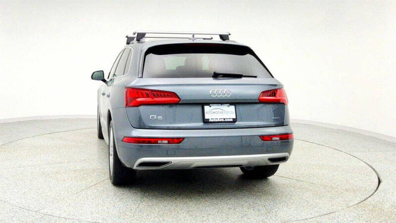 2020 Audi Q5 quattro Premium Plus 45 TFSI