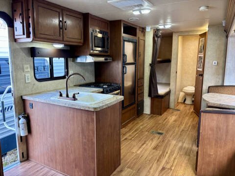 2014 Forest River Salem 27DBUD